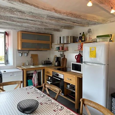 La Demoiselle De Montsoreau