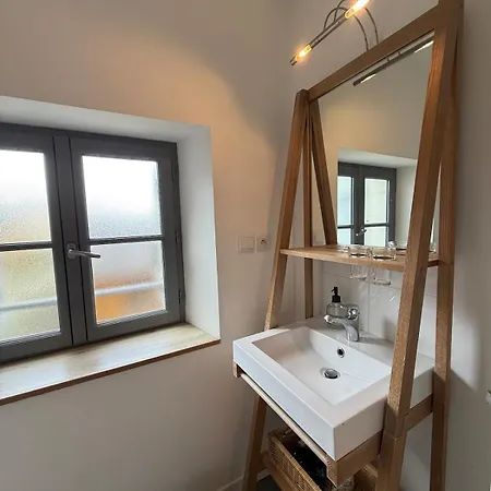 La Demoiselle De Сasa de vacaciones *