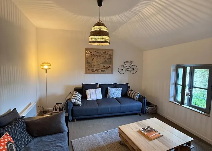 La Demoiselle De Сasa de vacaciones